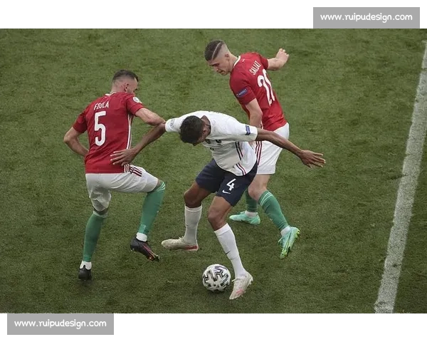 德国对阵希腊的强强较量欧洲赛场谁能掌控比赛走向关键一战前瞻