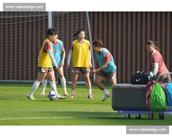 中国女足U16迎战美国女足U16青春对决检验青训实力新周期启
